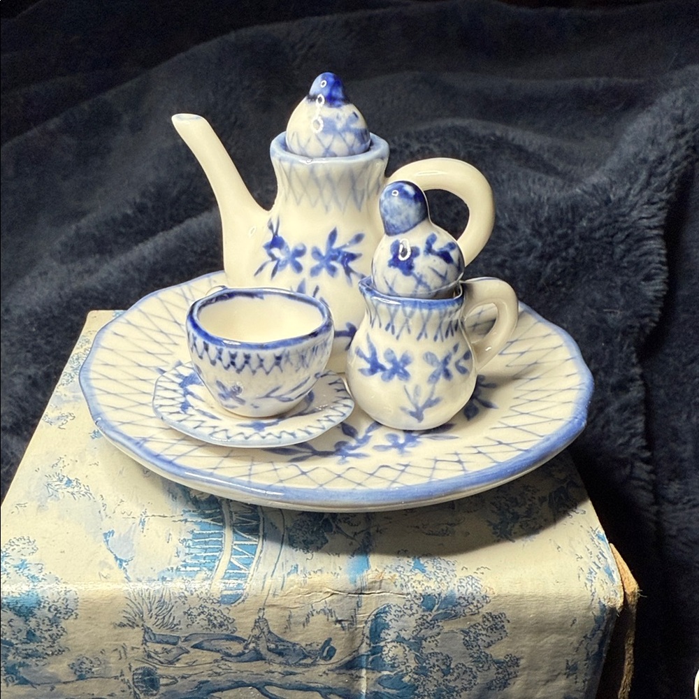 Miniature Blue and White Porcelain Tea Set